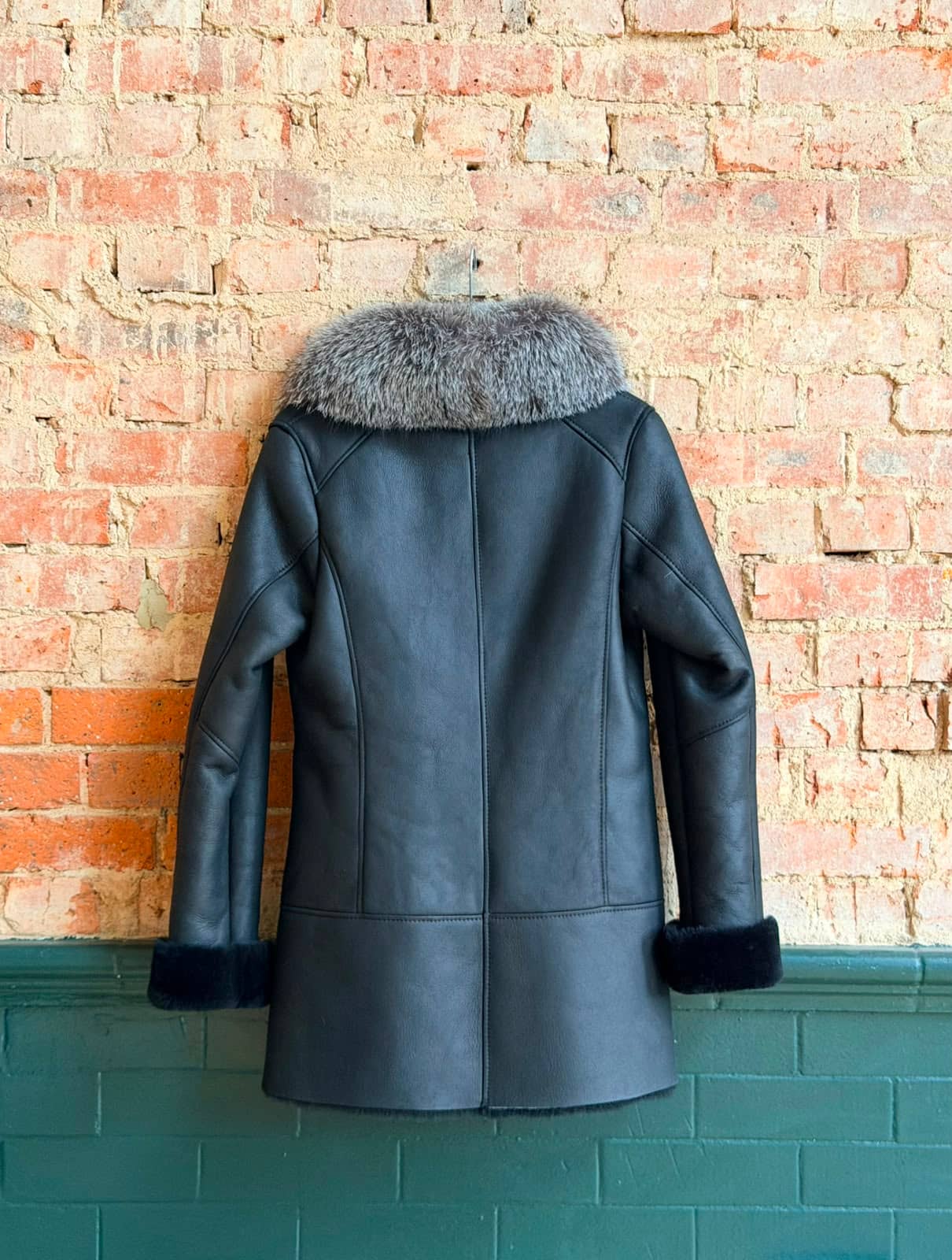 Richmond Shearling Aviator — side profile showing shearling collar and leather grain